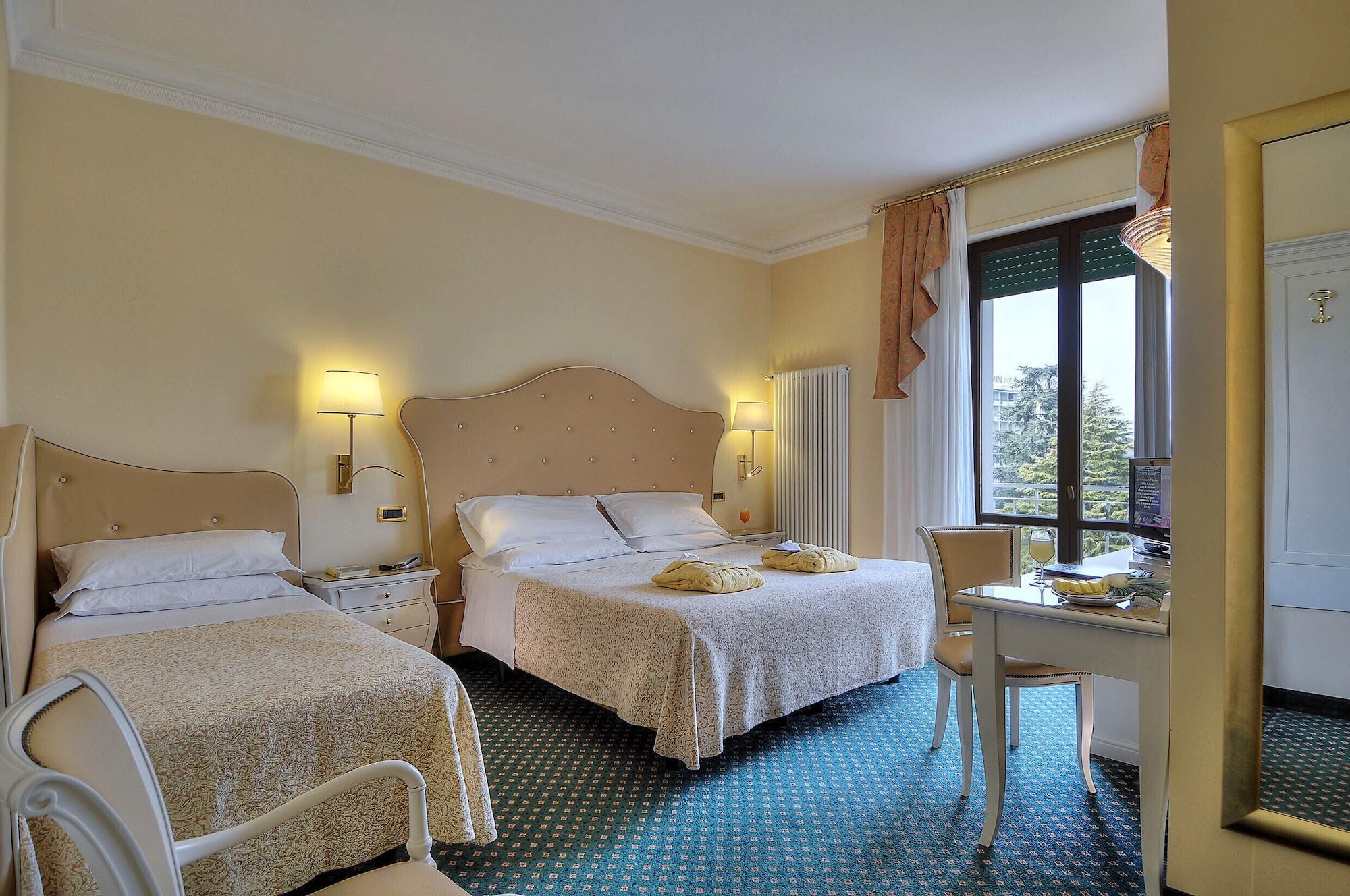 Palace Hotel Meggiorato Abano Terme Exterior photo